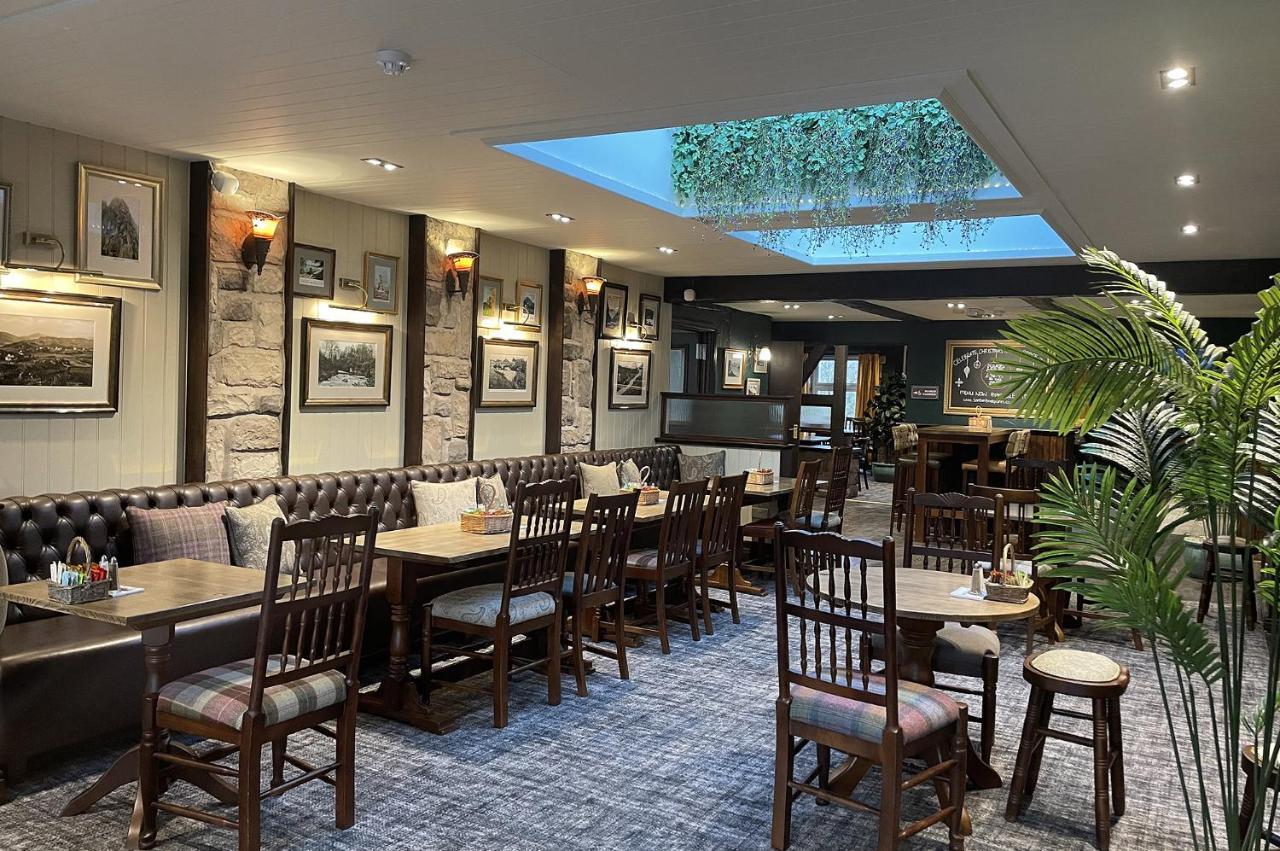 The Bridge Inn Holmrook Bagian luar foto